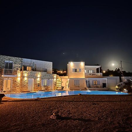 Blu Suites And Studios Adamantas  Buitenkant foto