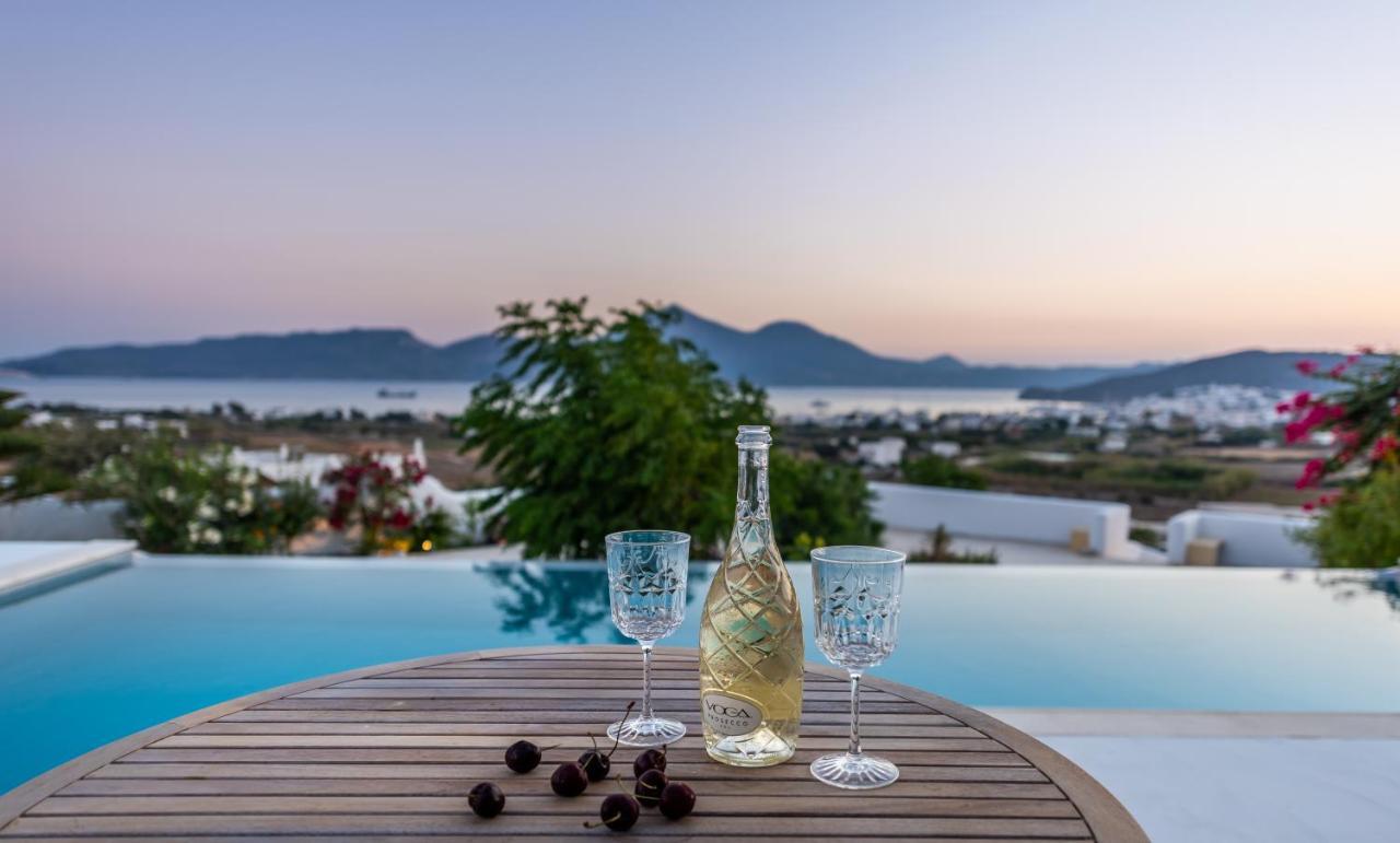 Blu Suites And Studios Adamantas  Buitenkant foto