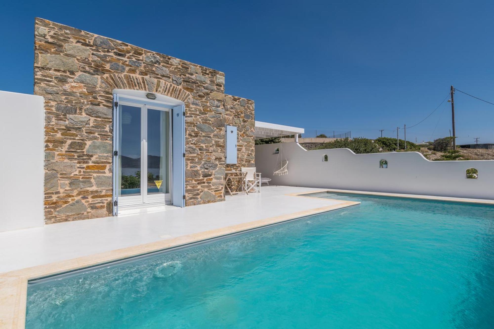 Blu Suites And Studios Adamantas  Buitenkant foto