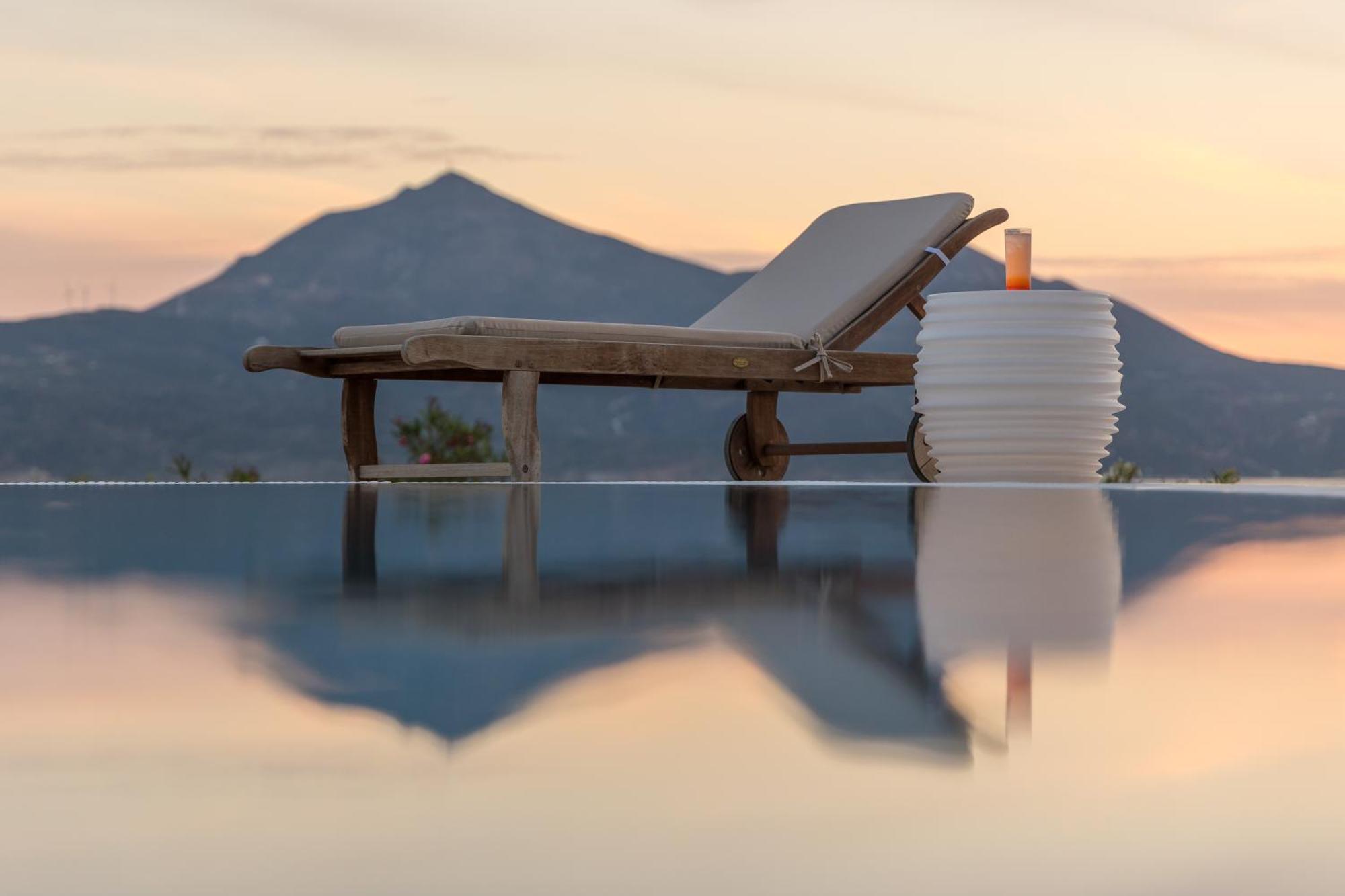 Blu Suites And Studios Adamantas  Buitenkant foto