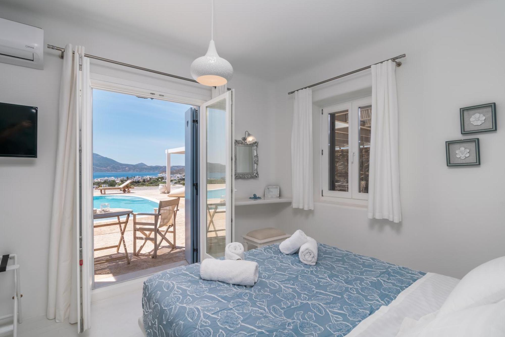 Blu Suites And Studios Adamantas  Buitenkant foto